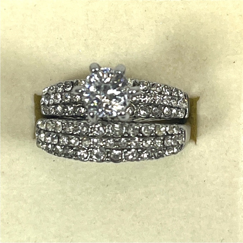 New Sterling silver white sapphire wedding ring set size 5.75